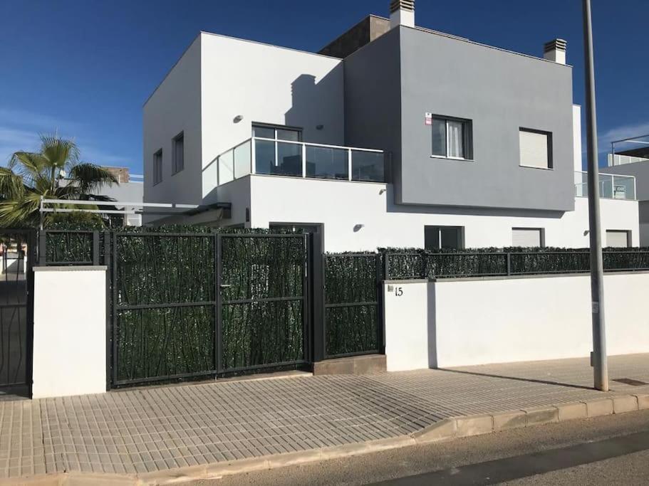Villa Luxury - Private Pool - Wifi - Solarium Alicante Bagian luar foto