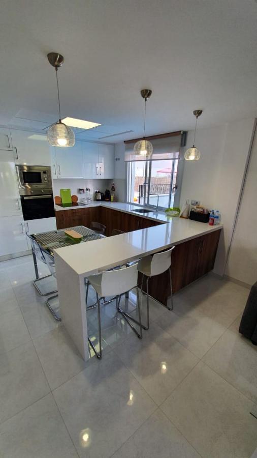 Villa Luxury - Private Pool - Wifi - Solarium Alicante Bagian luar foto