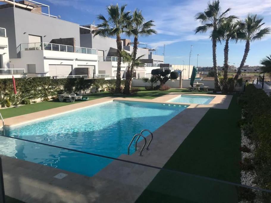Villa Luxury - Private Pool - Wifi - Solarium Alicante Bagian luar foto