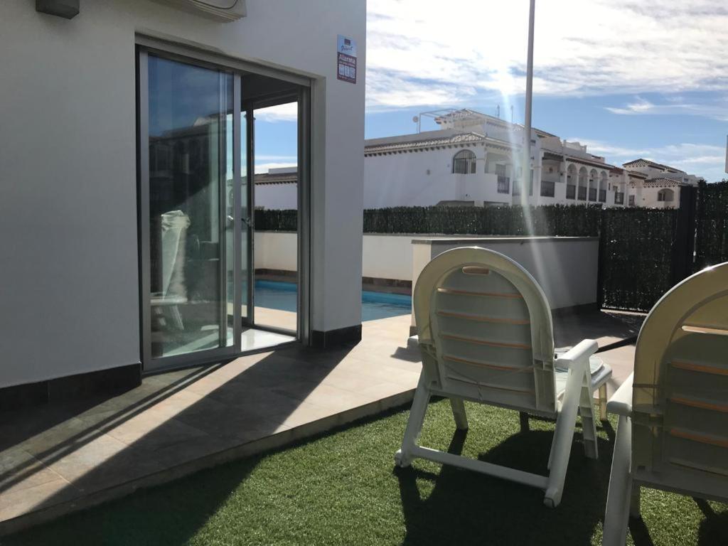 Villa Luxury - Private Pool - Wifi - Solarium Alicante Bagian luar foto