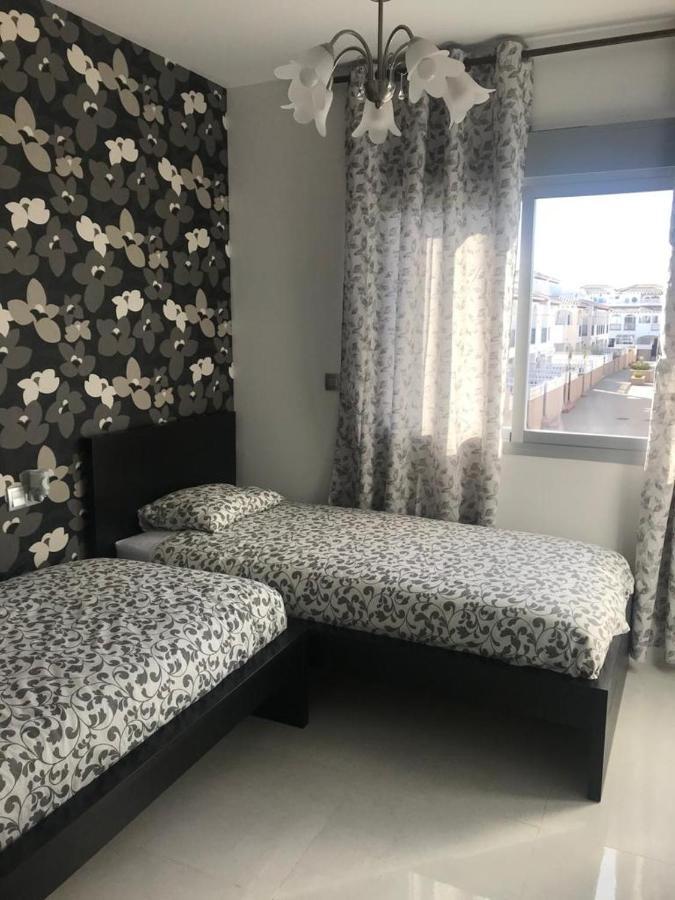 Villa Luxury - Private Pool - Wifi - Solarium Alicante Bagian luar foto