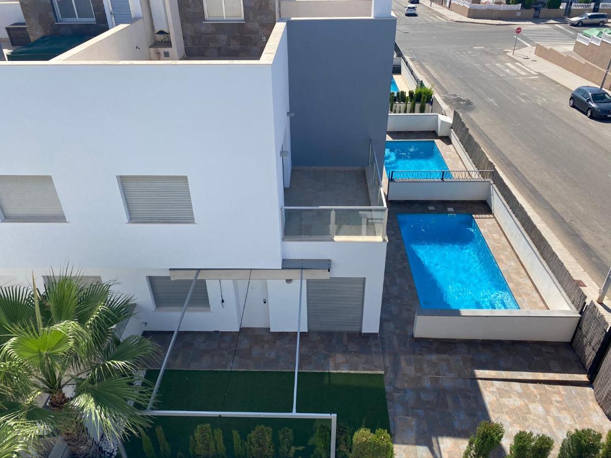 Villa Luxury - Private Pool - Wifi - Solarium Alicante Bagian luar foto